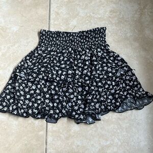 Mini skirt with ruffles